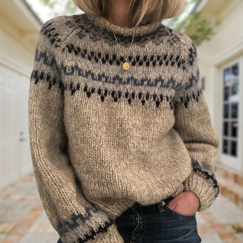 Layla™ - Cozy Retro Sweater