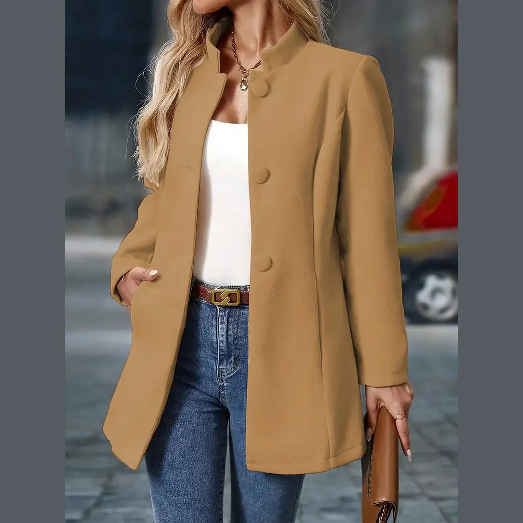 Amara – Fashionable Single-Breasted Blazer