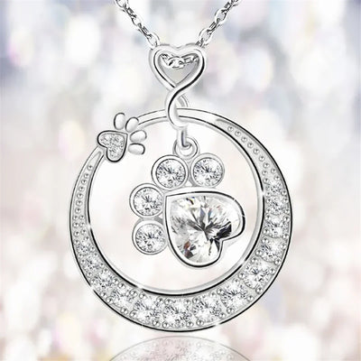 Seaton- Delicate paw necklace in silver with zirconia