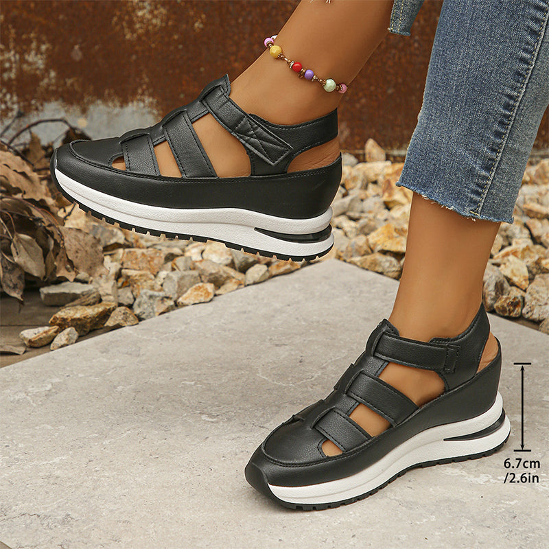 Nahal™ Closed-Toe Basket Sandals